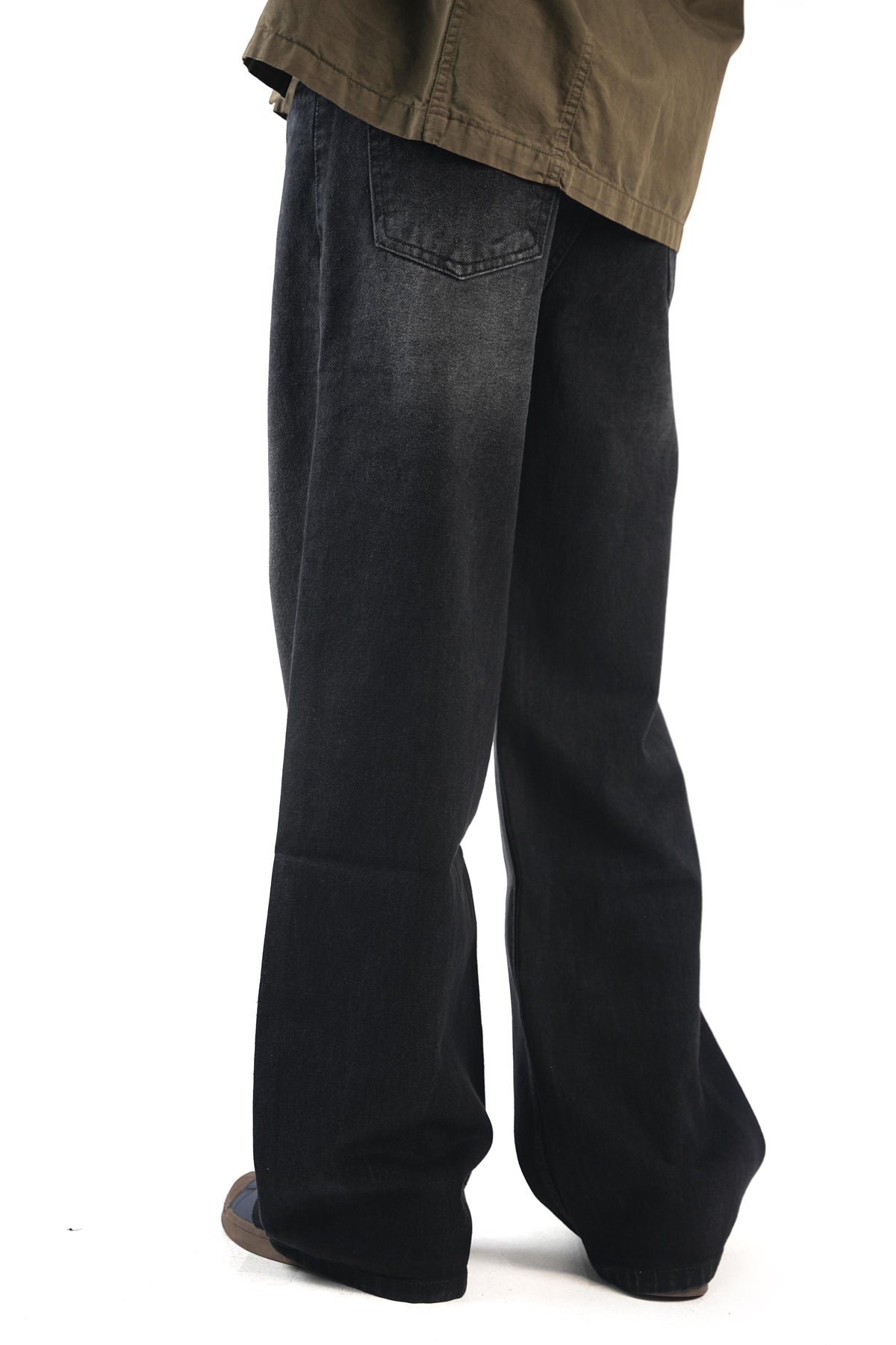 Smoky Shadow Wide-Leg Jeans