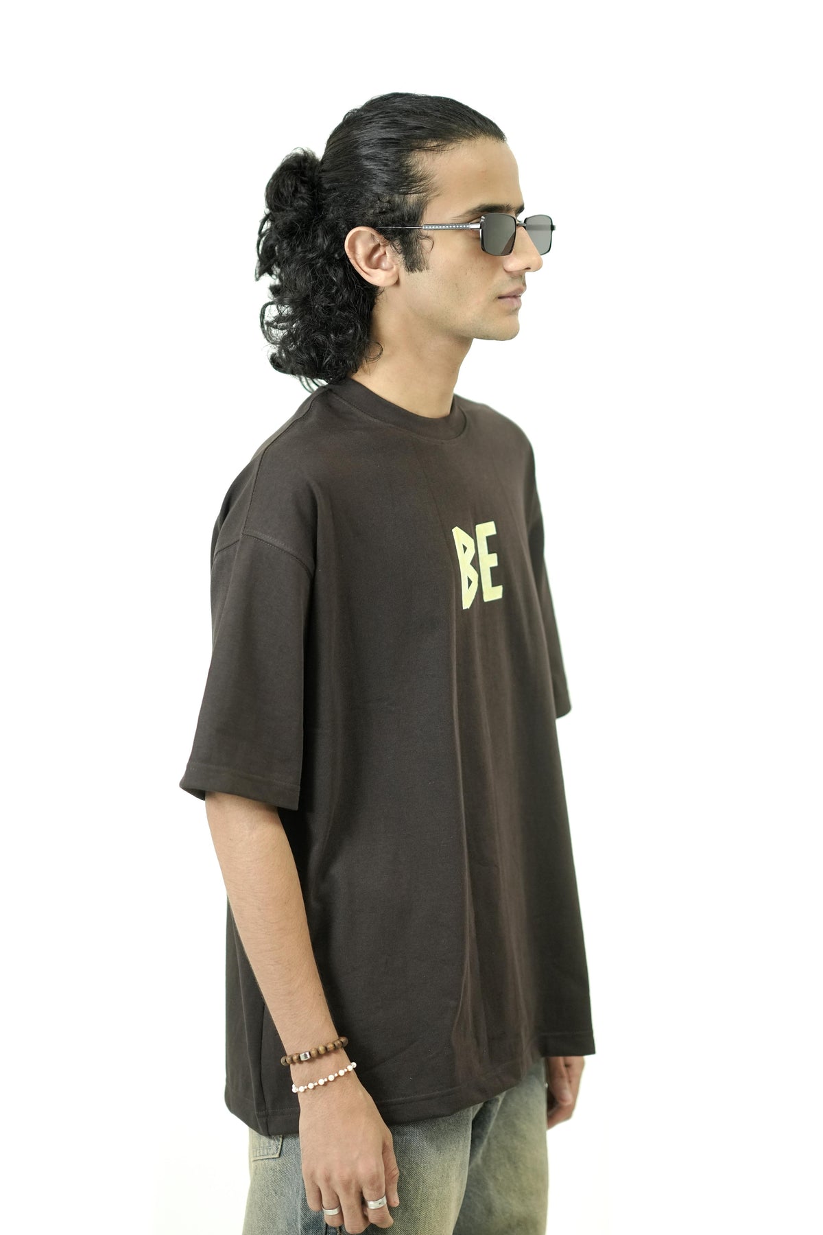Bekakki Script Tee