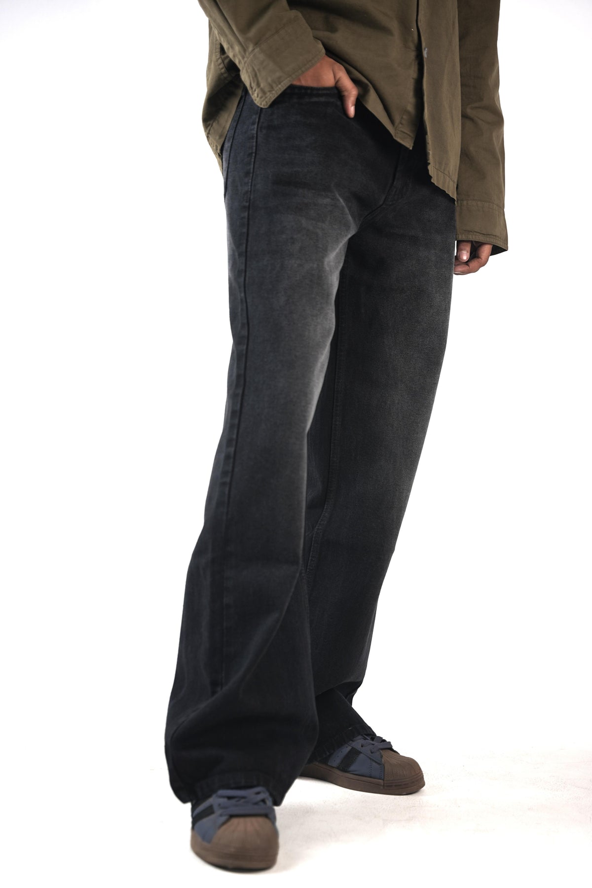 Smoky Shadow Wide-Leg Jeans